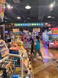 -卡通尼乐园(银泰店)