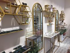 -肆兮眼镜·蔡司·徕卡战略合作店(大坪店)
