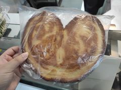 超大蝴蝶酥-白玉兰食品(中山公园龙之梦店)
