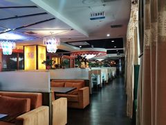 卡座-上岛咖啡(华源四里店)