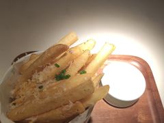 -阿妮叶李(光谷世界城店)