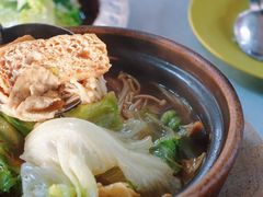 -直落玻璃（瓦煲）肉骨茶