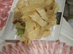 -唇辣号重庆老火锅(燕郊鑫乐汇店)