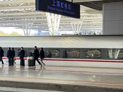 -虹桥火车站-停车场