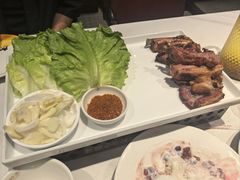 -小河公主秘制烤羊腿(小绿谷店)