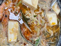 -天瑞福云南过桥米线(十里河店)