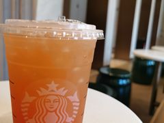 -星巴克臻选(上海今潮8弄店)
