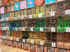 零售区-VENCHI 闻绮(北京国贸商城店)