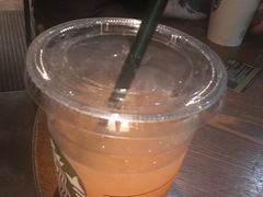 冰摇桃桃绿茶-星巴克(G15苏通大桥服务区西区)