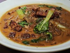 -雪乡阁东北农家菜(颛桥约好休闲街店)