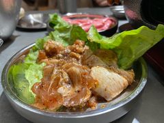 -围炉肉舍•炭烤活鳗•丹东海鲜烤肉(步行街店)