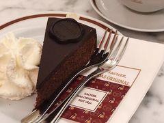 -Cafe Sacher(WIEN)