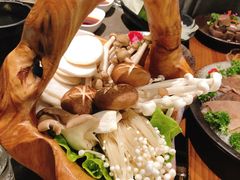 -捞王锅物料理(上海世茂广场店)