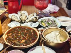 -蚝堡海鲜·威海菜·海肠捞饭·烧烤·亚洲吃蚝公司(幸福门店)