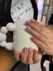 -芊屿芊浔美甲