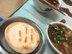 -老字号贾家肉丸糊辣汤(光明巷店)