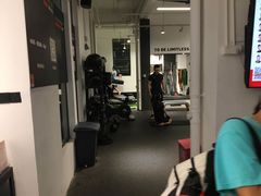-汗水空间私教健身连锁(SM广场店)