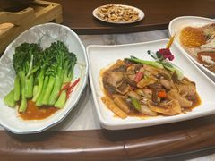 -伊和园清真餐饮