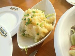 -LENBACH兰巴赫西餐啤酒坊(大连星海广场店)