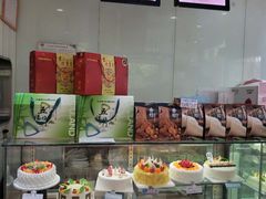 面包甜点陈列柜-好利来(彩香店)