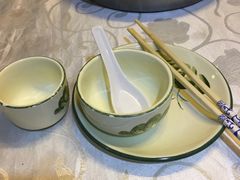 -羊家胡同·龙虾烧烤火锅(龙汇路店)