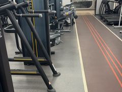 -乐刻运动健身(同曦假日百货店)