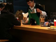 -星巴克臻选(济南恒隆店)