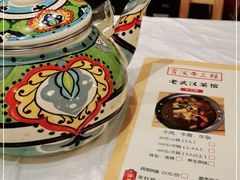 -霄汉牛三鲜湖北砂锅菜(万松园2店)