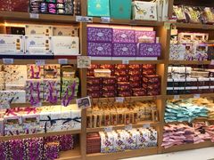 -钜记手信(威尼斯人K12店)