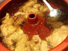 -云海肴·汽锅鸡·云南菜(天山百盛优客店)