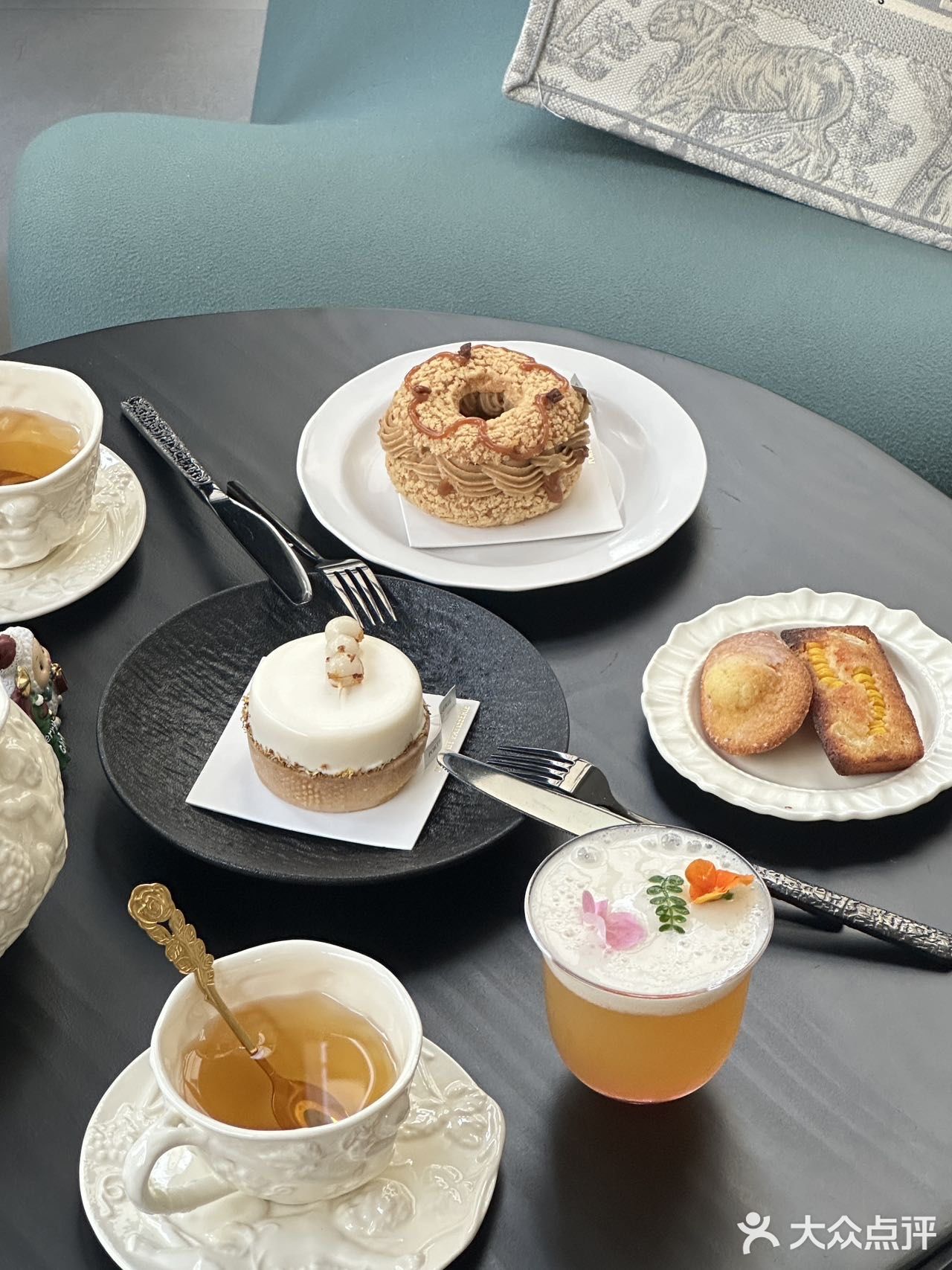 在深圳华侨城这家法风甜品真的太卷了！