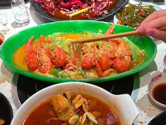 -沪小胖·小龙虾·蓝龙王(八佰伴店)