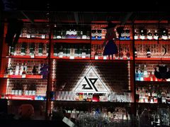 -UP嘻哈酒吧(粉巢店)