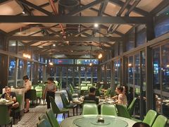 -铜锣湾·有麝自然香(长嘉汇购物公园店)