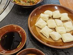 -阿山卓·野生菌火锅·纳西火塘烤肉