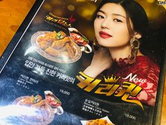 -BHC炸鸡(明洞总店)