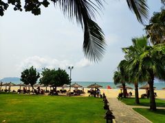 -三亚湾海居铂尔曼度假酒店