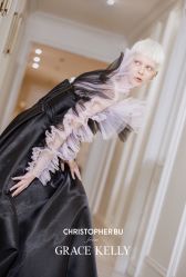 点击看大图 -GRACE KELLY婚纱与礼服(北京店)
