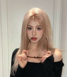 -十六番发型师事务所