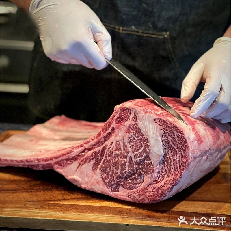 澳洲和牛m9 战斧牛排tomahawk steak