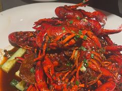 麻辣小龙虾-郑东靓靓虾馆·金牌油焖大虾(天泽街店)
