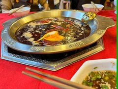 -山城年华老火锅(玉林店)