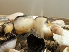 -围炉肉舍•炭烤活鳗•丹东海鲜烤肉(步行街店)