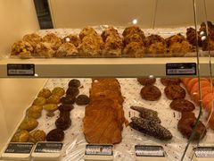 -HOT CRUSH趁热集合·现烤面包(环球港店)