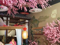 -韵秋荷(宝山龙湖天街店)
