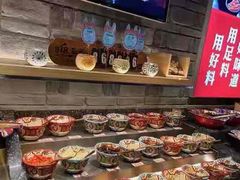 -老牌坊云南鱼豆花火锅(哈西万达店)