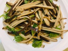 -上海阿潘舟山海鲜店(东宝兴路店)