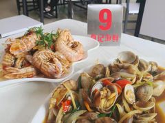 -覃记海鲜美食餐厅