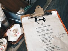 -巴浪鱼咖啡馆 Local Fish
