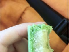 -星巴克臻选(上海虹桥新天地三店)
